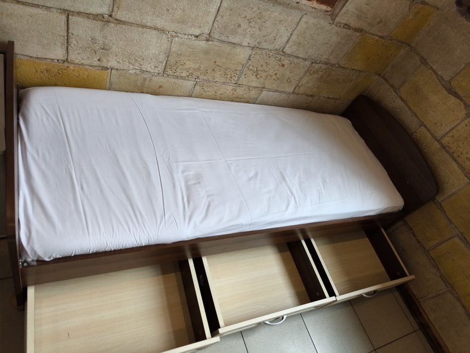 Легло с Три Чекмеджета, Разтегателен Фотьойл -70лв,170лв