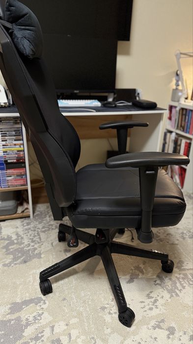 Компьтерное кресло