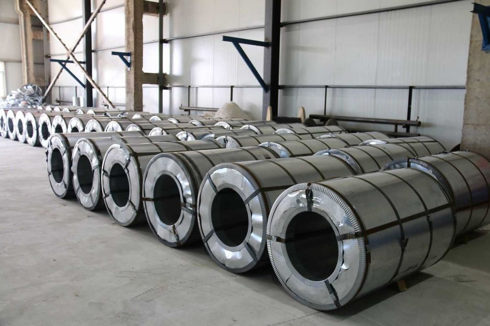 Нержавейка лист рулон 0,6мм 0,8мм 201марка наличида бор!!!