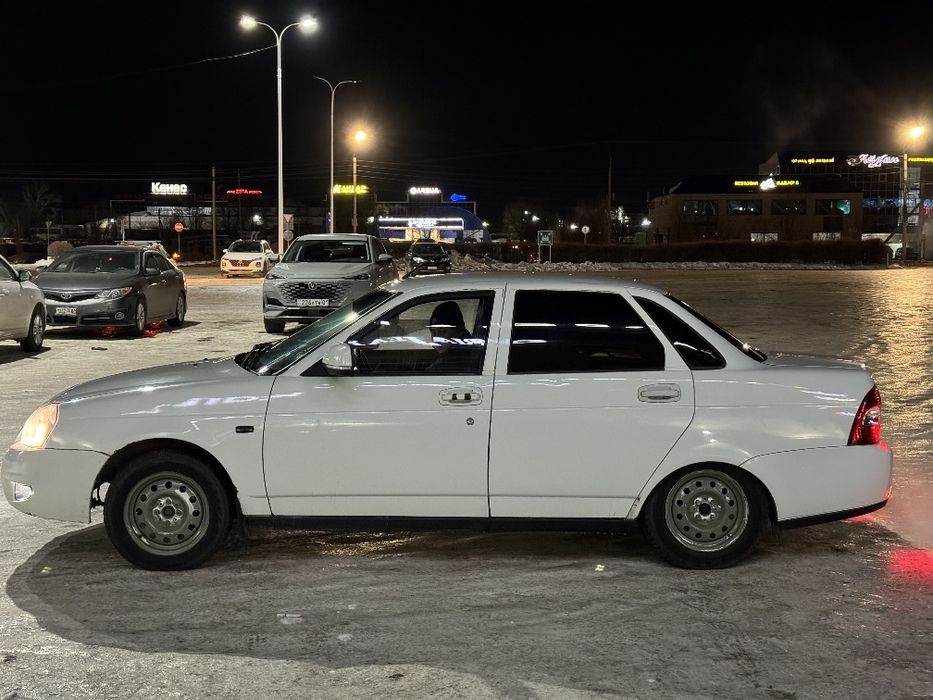 Приора продается