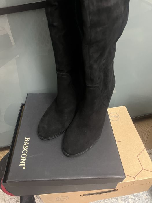 Продам зимние сапоги