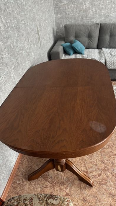 Продам стол со стульями