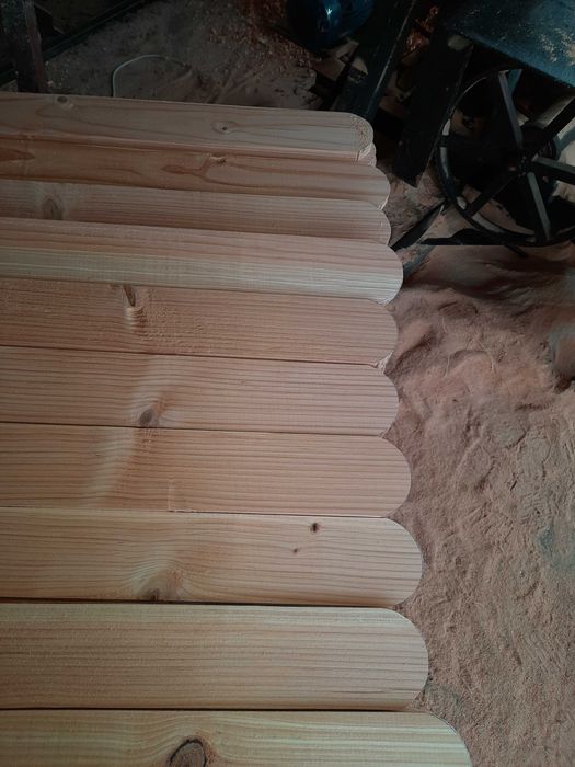 Ulucă, lați elemente gard