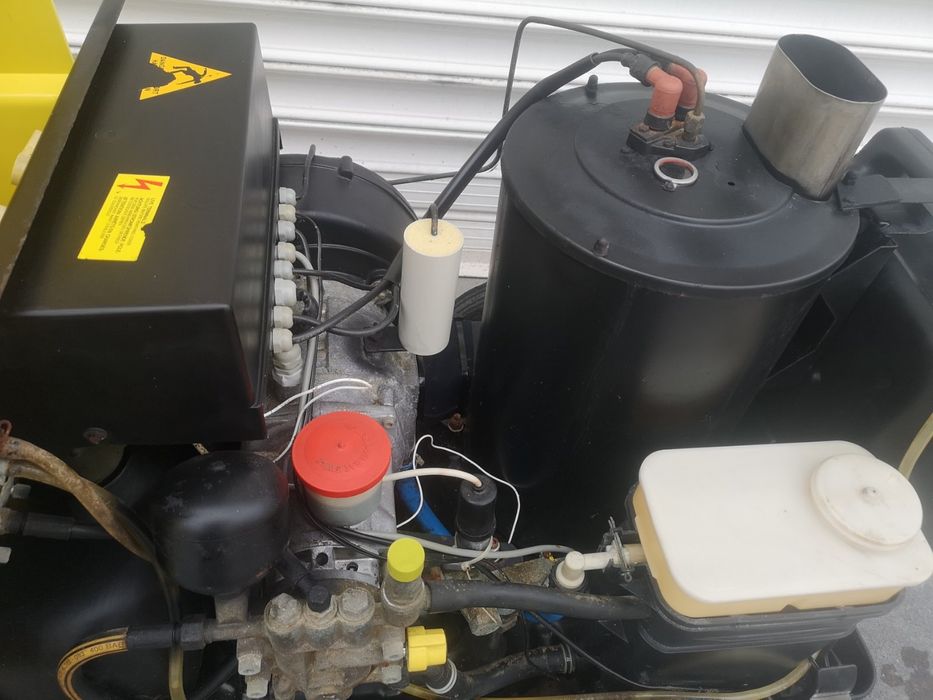Пароструйка Karcher hds755/Керамика  180bar3.3kw220VНайВисокКлас на 220Волта