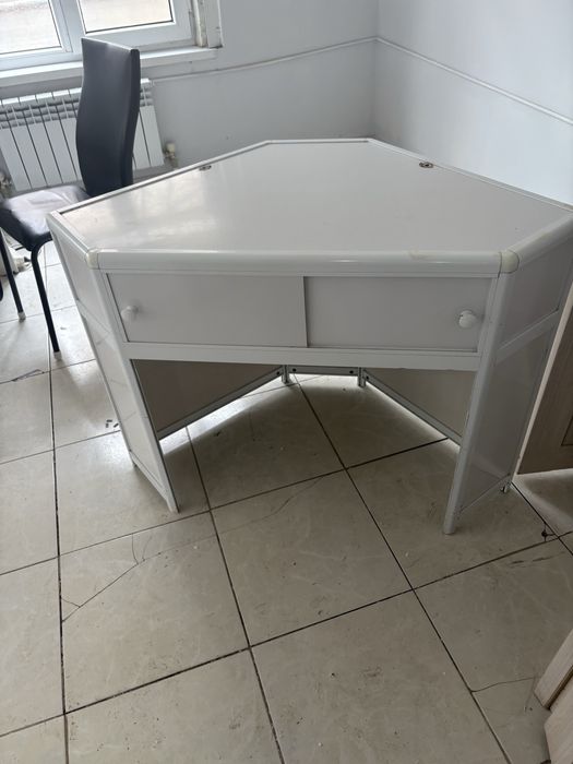 Аптечные витрины, шкаф