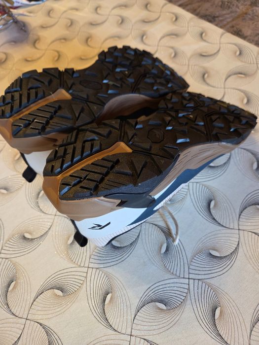 Чисто нови Мъжки обувки 47 номер !!!