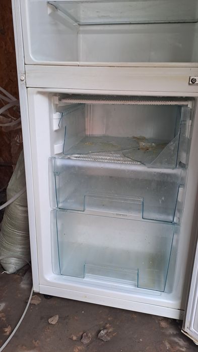 Продам холодильник б/у