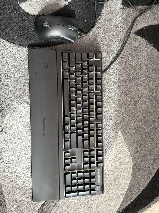 Tastatura steel series apex 3