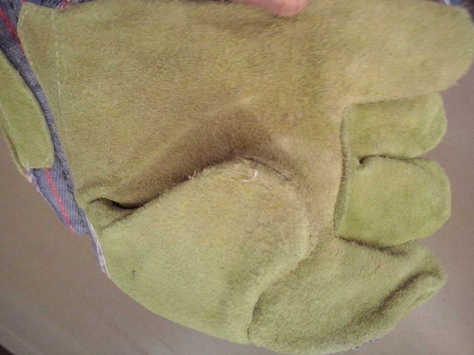 Manusi de lucru din piele, pt. constructii, etc, Noi - Brasov