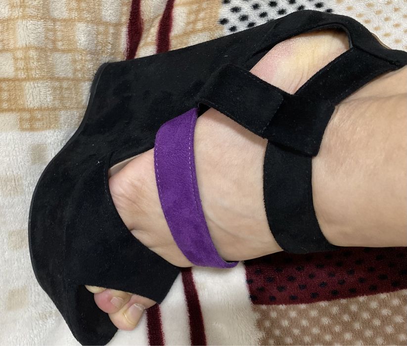 Женская обувь