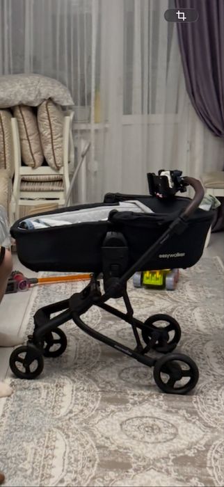 Коляска Easywalker Charley 2
