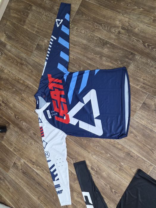 Продам джерси fox/leatt