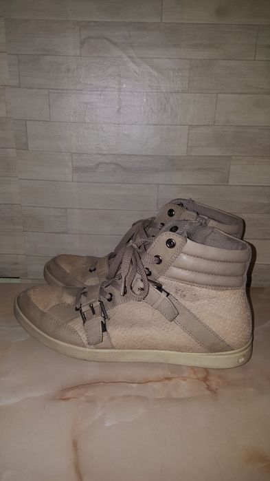 ghete de dama 41