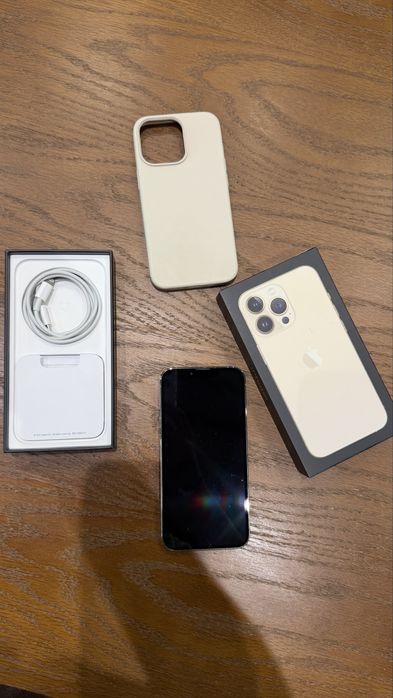 I phone 13 pro gold