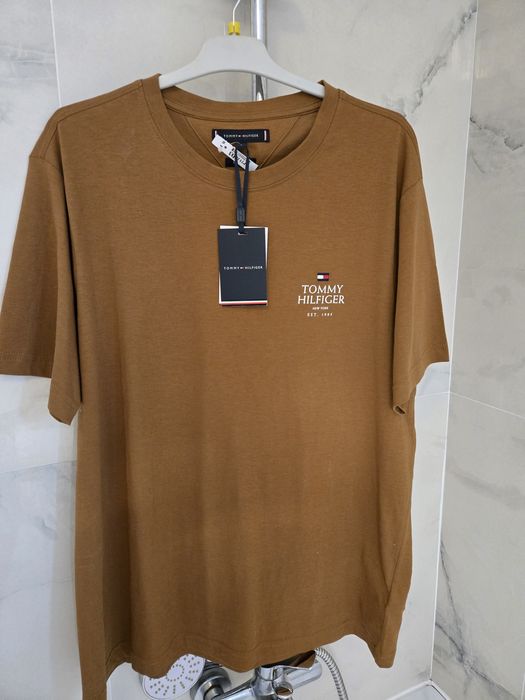 Tricou Tommy Hilfinger nou marime L