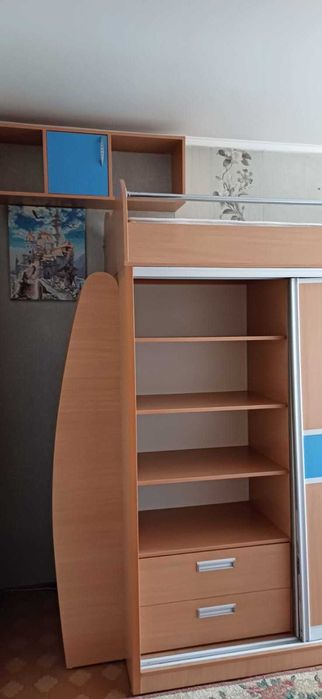 Спальный гарнитур для подростка