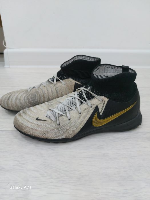 Сороконожки  Nike Phantom GX3. 37 размер