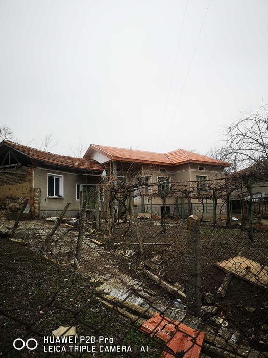 Продава се Къща в Лозница - 130 кв.м за 236 €/кв.м - Снимка #4