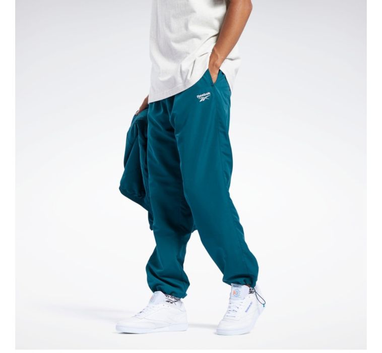 Продам трико reebok можно рэд