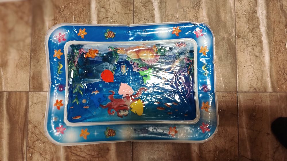 Воден матрак за бебе.