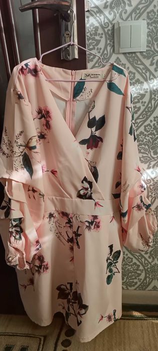 Продам платье комбинезон