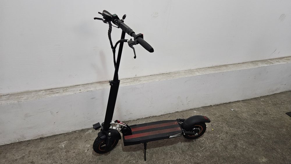 Электросамокат (аналог Kugoo M4)