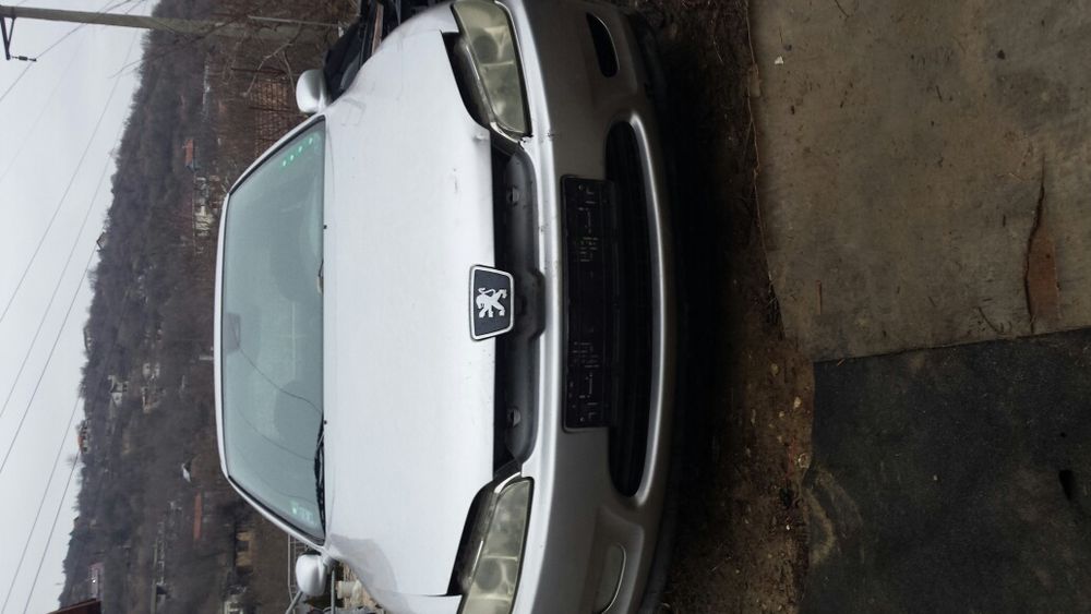 продавам на части пежо 406 купе,2.0 бензин