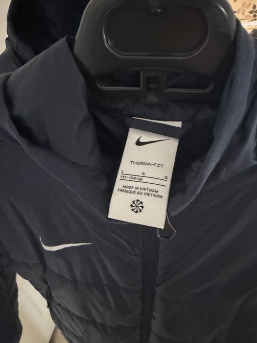 Geaca Nike iarna lunga 147-158 cm -11-12 ani