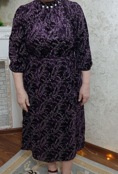 Продам платье за 5 тысяч тг