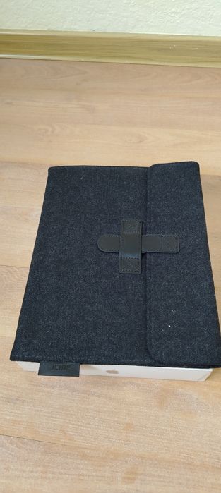 Продам Ipad 5, с коробкой и документами.