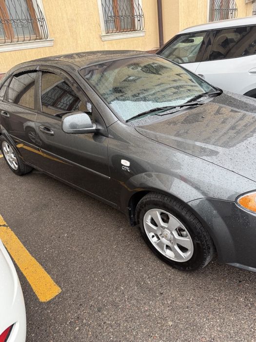 Chevrolet gentra 3-pozitsiya 2019 kraska toza