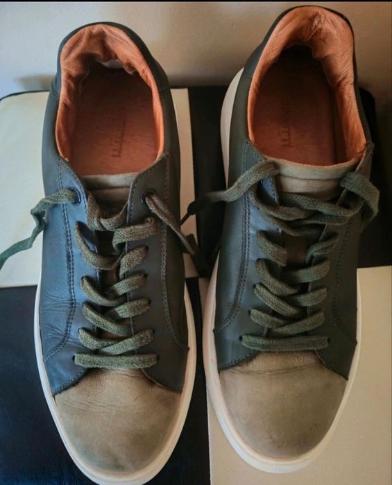 Pantofi  mărimea 42, Bigotti din piele naturala, stare foarte buna