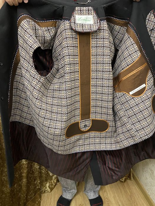 Продам итальянский плащ-пальто Lordini