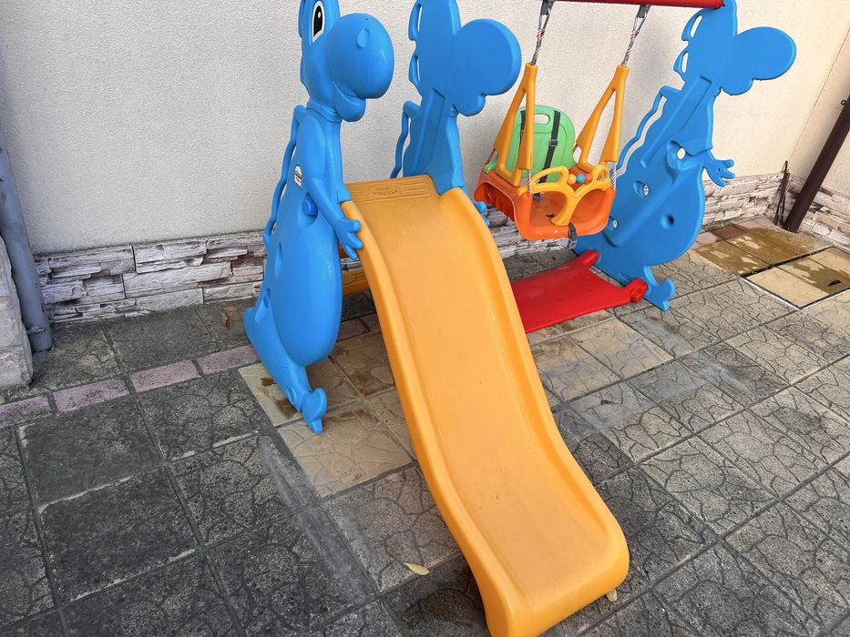 Детска пързалка с люлка Pilsan Dino