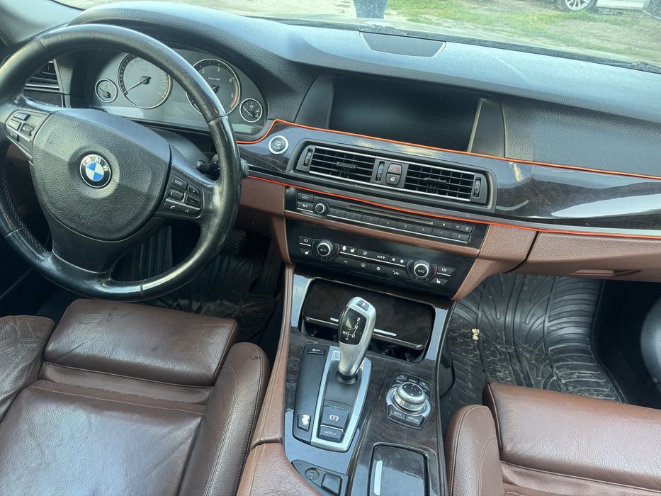 Navigatie mare unitate + display mare BMW F10 F11 F01.