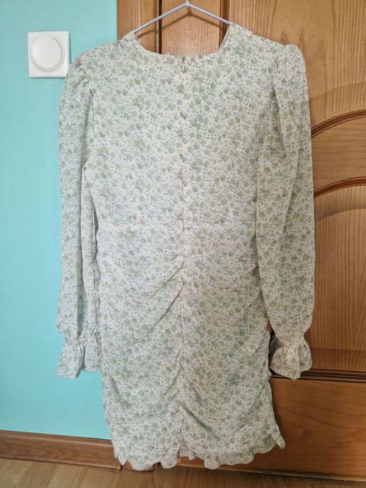 Платье зеленое мини