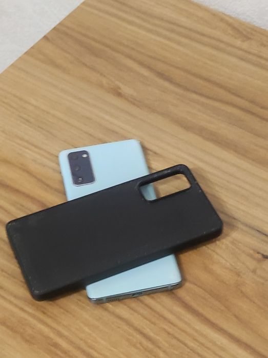 Продам|обменяю S20fe,Mi 11 lite 5g ne