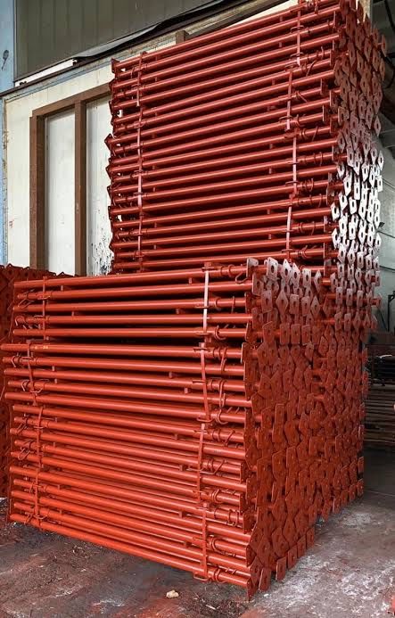 Popi metalici , schela metalica italia, accesorii: Podina, Trepied, furca