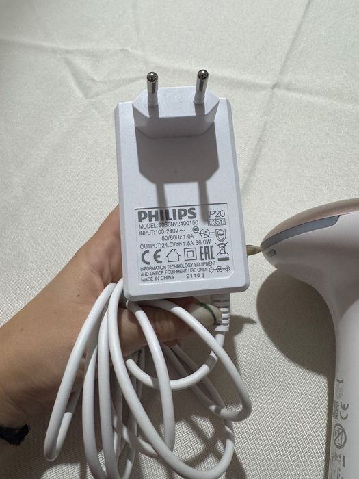 Фотоепилатор IPL Philips Lumea Advanced SC1997/00
