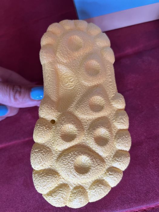 Chicco- детски сандали 20 номер