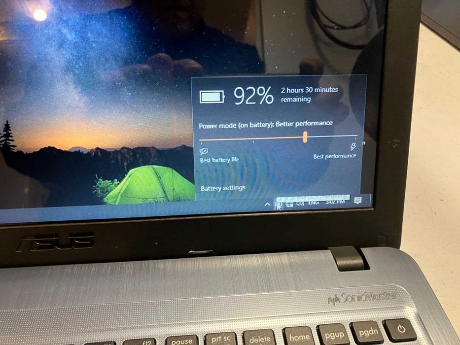 Лаптоп ASUS - SSD120GB + HDD1TB, здрава батерия