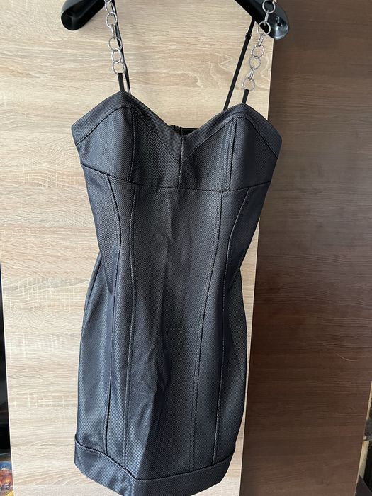 Дамски рокли,размер 38,М