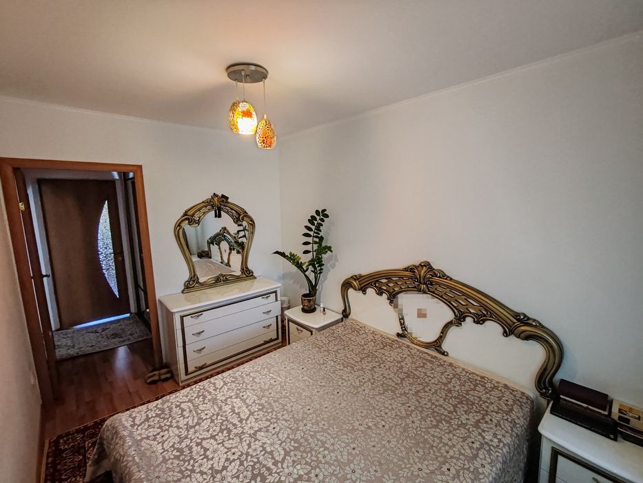 Продам 3 комнатную квартиру