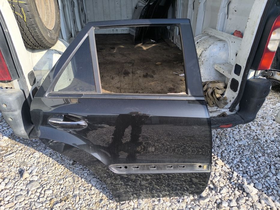 Задна дясна врата Mercedes ML W164