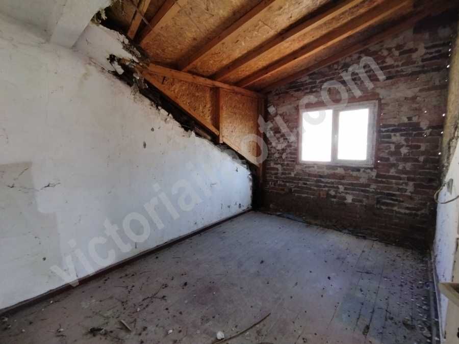 Продава се Четиристаен апартамент в Велико Търново, Център - 74 кв.м за 1392 €/кв.м - Снимка #7