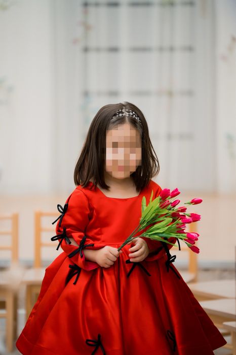 Продам шикарное платье