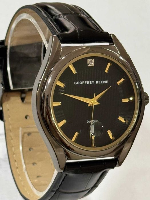 Мъжки часовник  Geoffrey beene