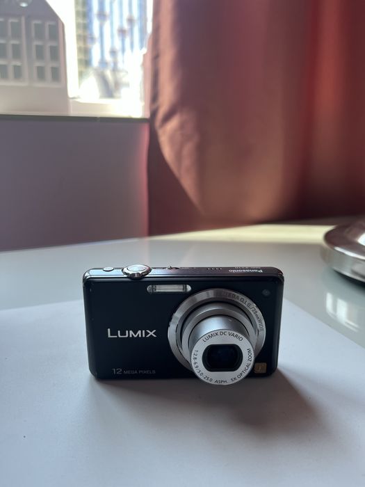 Panasonic Lumix FS10
