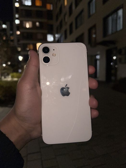 IPhone 11 128/4