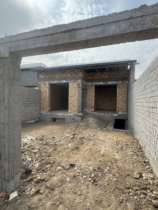 Продается участок-коробка на Фуд сити